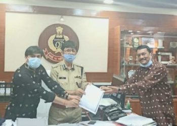 ପଦ୍ମପୁର ବ୍ଲକ ଚ୍ଯାରମେନ କୁମରମଣି ନାୟକ ଗିରଫ ମାମଲା : ପୋଲିସ ଜିଡିଙ୍କୁ ଭେଟିଲା ବିଜେପି ପ୍ରତିନିଧି