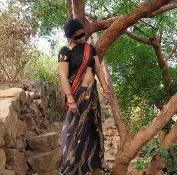 ଉପରମଣିନାଗ ରାସ୍ତାକଡରୁ ଝୁଲନ୍ତା ମହିଳାଙ୍କ ଶବ ଉଦ୍ଧାର