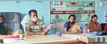 ଖାଣ୍ଡବା ପଞ୍ଚାୟତ ସଭାଗୃହ ଠାରେ “ସଖୀ-ୱାନ ଷ୍ଟପ” କେନ୍ଦ୍ର ପକ୍ଷରୁ ବାଲ୍ୟ ବିବାହ ନିଷେଧ ଆଇନ ସମ୍ପର୍କିତ କର୍ମଶାଳା ଅନୁଷ୍ଠିତ