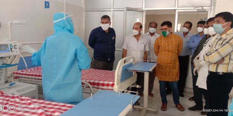 ଜିଲ୍ଲା ମୁଖ୍ୟ ଚିକିତ୍ସାଳୟରେ କୋଭିଡି ଓ୍ବ।ର୍ଡ ଖୋଲିଲା