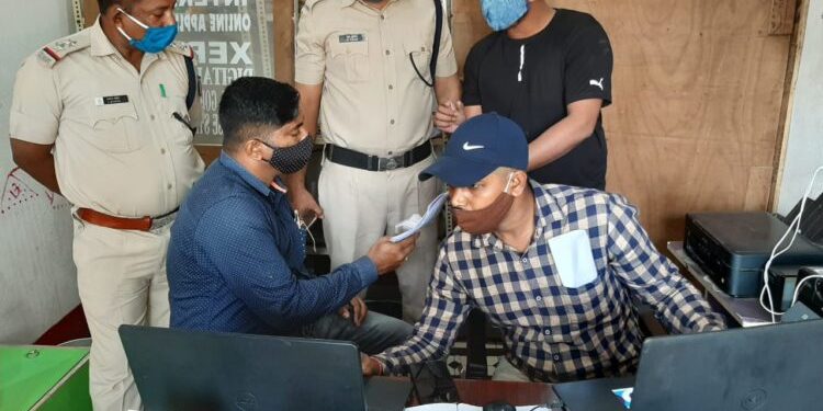 ଆଇଆରସିିଟିସି ତତ୍‌କାଳ ଟିକେଟ୍‌ ହ୍ୟାକ୍‌ କରି ଜଣେ ଯୁବକକୁ ଜେଲ ଯିବାକୁ ପଡ଼ିଛି