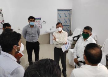 ମୁଖ୍ୟ ଶାସନ ସଚିବଙ୍କ କଳାହାଣ୍ଡି ଗ୍ରସ୍ତ,କୋଭିଡ ମୁକାବିଲାର ସମୀକ୍ଷା