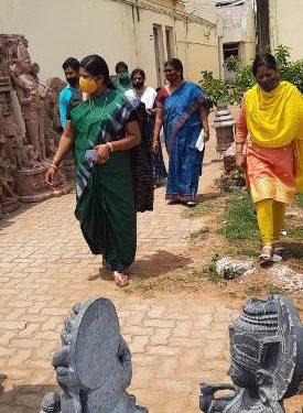 ହସ୍ତତନ୍ତ, ବୟନ ଓ ହସ୍ତଶିଳ୍ପ ମନ୍ତ୍ରୀ ଶ୍ରୀମତୀ ଦିଆନଙ୍କ ‘ଉତ୍କଳିକା’ ପରିଦର୍ଶନ