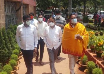 କରୋନାର ଦ୍ୱିତୀୟ ପର୍ଯ୍ୟାୟ ସଂକ୍ରମଣକୁ ପ୍ରତିରୋଧ କରିବା ପାଇଁ ବର୍ତମାନ ସୁଦ୍ଧା ଆବଶ୍ୟକୀୟ ପଦକ୍ଷେପ ଗ୍ରହଣ କରାନଯିବା ଅତ୍ୟନ୍ତ ଦୁର୍ଭାଗ୍ୟଜନକ ଓ ଚିନ୍ତାଜନକ : ବାବୁ ସିଂ