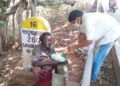 ସଟଡାଉନରେ ସମର୍ପଣ ପରିବାର ପକ୍ଷରୁ ଦିବ୍ୟଙ୍ଗ ବ୍ୟକ୍ତି ଏବଂ ବୁଲା ଗାଈ ଗୋରୁଙ୍କୁ ଖାଦ୍ୟପ୍ରଦାନ