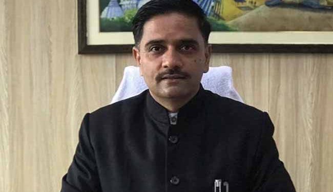 କରୋନା ସଂକ୍ରମଣ ବଢ଼ିବା ଆଶଙ୍କାରେ ଆଗୁଆ ପଦକ୍ଷେପ ନେଲେ ଗଞ୍ଜାମ ଜିଲ୍ଲାପାଳ