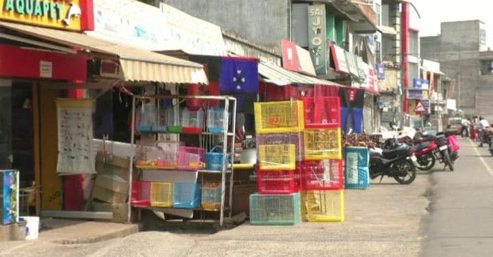 ଝାରସୁଗୁଡାରେ ବଢୁଛି ସଂକ୍ରମଣ, ସପ୍ତାହେ ଯାଏଁ ଦିନ ୧ଟା ପର୍ଯ୍ୟନ୍ତ ଖୋଲା ରହିବ ଦୋକାନ