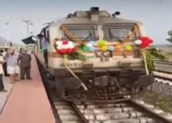 ରେଳବାଇ କ୍ଷେତ୍ରରେ ନୂଆ ମାଇଲଖୁଣ୍ଟ ଅତିକ୍ରମ କଲା ନୟାଗଡ଼