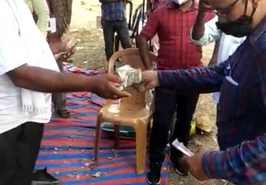 ରାୟଗଡ, କରୋନା କଟକଣା କୁ ଫୁ – ଭୁଲି ଗଲେ ସରକାରି ଗାଇଡ ଲାଇନ