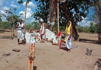 ବୁଢିପଦରଠାରେ ଦେବାଦେବୀଙ୍କ ଶାନ୍ତି ବିଧାନ ପାଇଁ ଶୀତଳ ପୂଜା