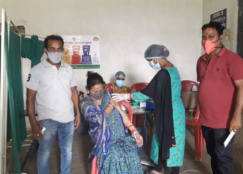 ବାଙ୍କୀ ଉପଖଣ୍ଡରେ ୪୧୬ ଜଣଙ୍କ ଠାରୁ ସ୍ୱାବ ସଂଗ୍ରହ କରାଯାଇଥିଲା ସେଥିମଧ୍ୟରୁ ୫୧ ଜଣ କରୋନା ପଜିଟିଭ୍ ଚିହ୍ନଟ ,୬୦୦ ଜଣଙ୍କୁ କରୋନା ପ୍ରତିଷେଧକ ଟୀକା କରଣ