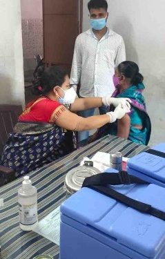 ବାଙ୍କୀ ଉପଖଣ୍ଡରେ୨୨୭ ଜଣଙ୍କ ଠାରୁ ସ୍ୱାବ ସଂଗ୍ରହ କରାଯାଇଥିଲା ସେଥିମଧ୍ୟରୁ ୪୨ ଜଣ କରୋନା ପଜିଟିଭ୍ ଚିହ୍ନଟ ,୪୦୦ଜଣଙ୍କୁ କରୋନା ପ୍ରତିଷେଧକ ଟୀକା କରଣ