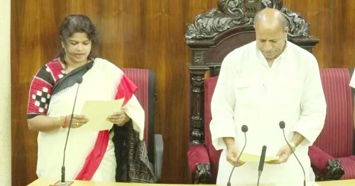 ଆଜିର ଦିନରେ କବିସୂର୍ଯ୍ୟନଗର ନିର୍ବାଚନ ମଣ୍ଡଳୀର ଜନତା ଐତିହାସିକ ବିଜୟୀ କରି ଜନତାଙ୍କ ସେବା ପାଇଁ ବିଧାୟିକା ପଦବୀରେ ଅଳଙ୍କୃତ କରିଥିଲେ – ଲତିକା ପ୍ରଧାନ