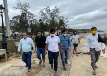 କେନ୍ଦ୍ରାପଡାରୁ ବାଲେଶ୍ବର ବାତ୍ୟା କ୍ଷତିଗ୍ରସ୍ତ ଅଞ୍ଚଳ ବୁଲିଲେ ବିଜେଡି ସାଂଗଠନିକ ସମ୍ପାଦକ ପ୍ରଣବ ପ୍ରକାଶ ଦାସ