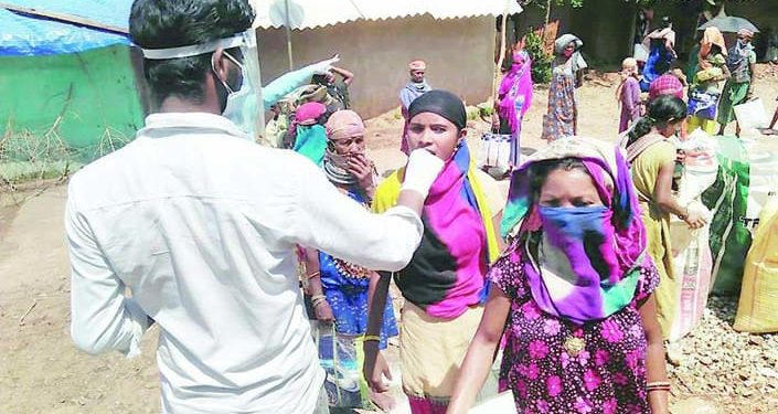 କରୋନା କବଳରୁ ବର୍ତ୍ତି ପାରିନାହାନ୍ତି ବିରଳ ଜନଜାତି ଡଙ୍ଗରିଆ ସଂପ୍ରଦାୟ – ୪ଟି ଡଙ୍ଗରିଆ ଗାଁକୁ କରୋନା ବ୍ୟାପିଛି