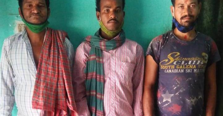 ବାଙ୍କୀରେ ଅବକାରୀ ଚଢ଼ାଉ, ୬୪ଲିଟର ଚୋରା ଦେଶୀମଦ ଜବତ , ୪ଜଣ ଗିରଫ