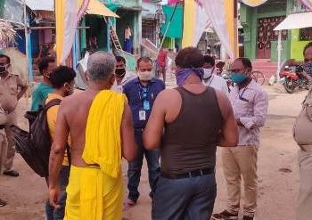 କୋଭିଡ କଟକଣାକୁ ଉଲଘଂନ କରି ବିବାହ ଭୋଜି : ପ୍ରଶାସନର ଚଢ଼ାଉ ୫ ହଜାର ଟଙ୍କା ଜରିମାନା ଆଦାୟ
