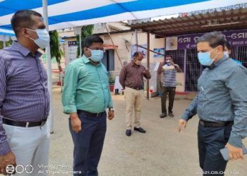 ଜିଲ୍ଲାପାଳଙ୍କ ରୋଗୀ ଚିକିତ୍ସା ଓ ରେପିଡ଼ ରେସପନ୍ସ ଟିମର କାର୍ଯ୍ୟ ଅନୁଧ୍ୟାନ