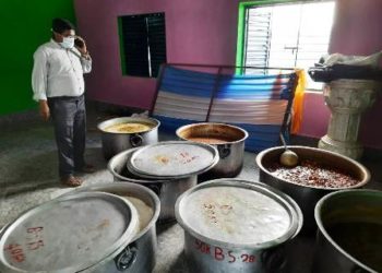 କୋଭିଡ଼ କଟକଣାକୁ ଅବମାନାନା କରି ବିବାହ ଭୋଜିର ଆୟୋଜନ ୨ ଭୋଜିକୁ ବନ୍ଦ କଲା ପ୍ରଶାସନ : ଆୟୋଜକଙ୍କ ଠାରୁ ୨୧ହଜାର ଜରିମାନା ଆଦାୟ