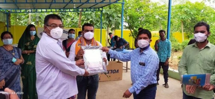 ସମାଜସେବୀ ମନୋଜ କୁମାର ପଟ୍ଟନାୟକଙ୍କ ନିଆରା ପଦକ୍ଷେପ,ଜନ୍ମ ଦିବସରେ ରକ୍ତଦାନ ଶିବିର