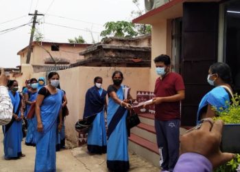 ଆଶାକର୍ମୀ ସଂଘ ପକ୍ଷରୁ କୋଭିଡ ଡ଼୍ୟୁଟି ବର୍ଜନ ନିଷ୍ପତ୍ତି , ଗୋଷ୍ଠୀ ଉନ୍ନୟନ ଅଧିକାରୀଙ୍କୁ ଦାବିପତ୍ର