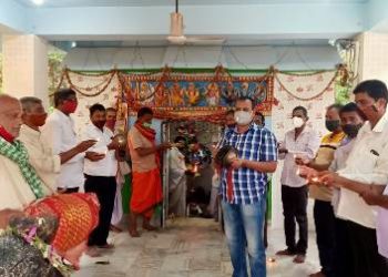 ମନ୍ତ୍ରୀ ପ୍ରତାପ ଜେନାଙ୍କ ଆରୋଗ୍ୟ କାମନା କରି ଦୀପ ଦାନ