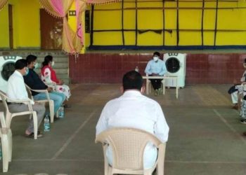 ମନ୍ତ୍ରୀ ଡଃ ଅରୁଣ କୁମାର ସାହୁ ଓଡ଼ଗାଁରେ କୋଭିଡ ସମୀକ୍ଷା କରିଛନ୍ତି
