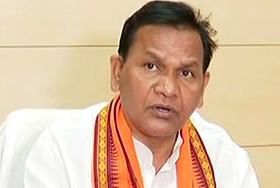 Chief Minister discussed on the health condition of Leader of Opposition Sh Pradipta Naik with AIIMS Bhubaneswar