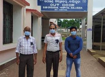 ଫାର୍ମାସିଷ୍ଟଙ୍କ ୬ଦଫା ଦାବୀ ନେଇ କଳବ୍ୟାଜ୍ ପରିଧାନ କାର୍ଯ୍ୟ ବନ୍ଦ ଆନ୍ଦୋଳନ ପାଇଁ ଚେତାବନୀ