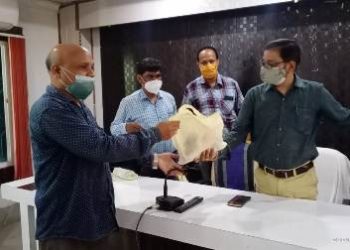 ଗଣମାଧ୍ୟମ ପ୍ରତିନିଧିଙ୍କୁ କରୋନା ସୁରକ୍ଷା ଥଳି ପ୍ରଦାନ