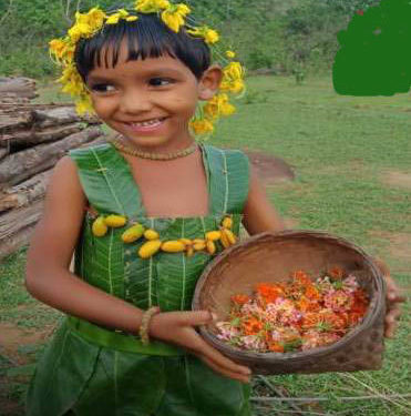 ଚର୍ଚ୍ଚାରେ କନ୍ଧମାଳ ଝିଅ ବ୍ଲେସି ପ୍ରଧାନ – ପରିବେଶ ଦିବସ ଅବସରରେ ପତ୍ରରେ ତିଆରି ପୋଷାକ ଦେଖିବାକୁ ମିଳିଛି