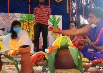 ପାରଳାଖେମୁଣ୍ଡି ଶ୍ରୀ ଜଗନ୍ନାଥ ମନ୍ଦିରରେ ନୂତନ ଭବେ ନିର୍ମିତ ଦେବସ୍ନାନ ମଣ୍ଡପ ପ୍ରତିଷ୍ଠା ଉତ୍ସବ ଅନୁଷ୍ଠିତ