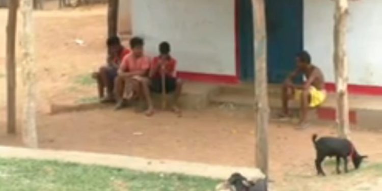 କରୋନାର ଦ୍ୱିତୀୟ ଲହର ପରେ ମଧ୍ୟ ଗୁମାଗଡ଼ ପଞ୍ଚାୟତକୁ ଛୁଇଁ ପାରିନି