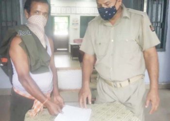 ଇଣ୍ଡେନ୍ ଗ୍ୟାସ କର୍ମଚାରୀଙ୍କୁ ମରଣାତ୍ମକ ଆକ୍ରମଣ କରି ୧୩ହଜାର ୫ଶହ ଟଙ୍କା ଛଡାଇ ନେଲେ