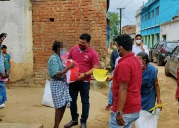 ନିଷ୍ଠା ପରିବାର,ଆକାର ଫାଉଣ୍ଡେସନ ର ମିଳିତ ଉଦ୍ୟମ ରେ ରାସନ ସାମଗ୍ରୀ ବଣ୍ଟନ