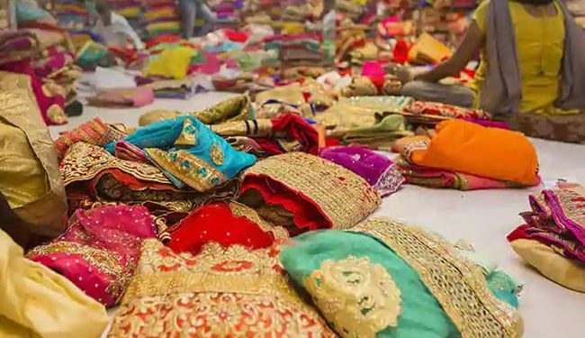 ଆଗକୁ ଆସୁଛି ରଜ ଓ ସାବିତ୍ରୀ : ଲକଡାଉନ ନିୟମ ଉଲଘଂନ କଲେ – ୩୦ହଜାର ଟଙ୍କା ଫାଇନ କରାଯିବ