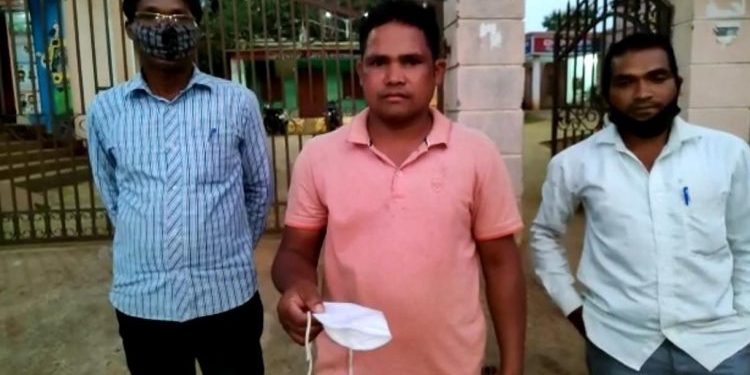 ବାଲିଗୁଡା : ନାବାଳକଙ୍କୁ କେରଳ ନେବାକୁ ବାରଣ କରିବାରୁ ସରପଞ୍ଚଙ୍କୁ ମାଡ଼ ଅଭିଯୋଗ – ଥାନାରେ ଏତଲା