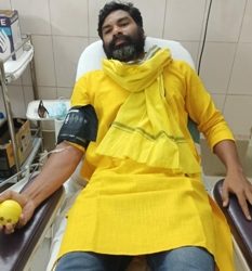 ରକ୍ତ ଦାନ ଦେଇ ମହୁଲ ବରିହା ଙ୍କ ଜୀବନ ବଞ୍ଚାଇଲେ ଗୋଣ୍ଡୋୱ।ନା ଛାତ୍ର ସଂଗଠନ ର ମହାସଚିବ ସୁବ୍ରତ କୁଅଁର