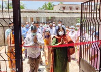 ଦଶପଲ୍ଲା ବିଧାୟକ ଓ ଜିଲ୍ଲାପାଳ ଙ୍କ ଦ୍ଵାରା ଉଦ୍ଘାଟିତ ହେଲା କୋଭିଡ୍ କେୟାର ସେଣ୍ଟର୍