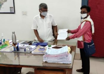 ବିଦେଶୀ ମଦ ଦୋକାନ ବନ୍ଦ ପାଇଁ ଆଦିବାସୀ ସଂଘର ଦାବିପତ୍ର