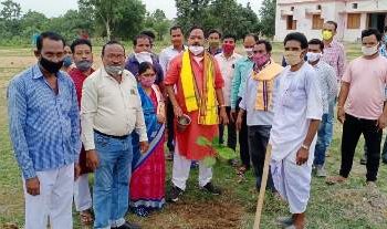 ଶ୍ରୀ ଭୁତେଶ୍ୱର ମହାବିଦ୍ୟାଳୟରେ ବୃକ୍ଷ ରୋପଣ