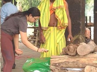 ବିଶିଷ୍ଟ ସାମ୍ବାଦିକ ଶ୍ରୀ ଜୀମୁତ ମଙ୍ଗରାଜଙ୍କ ର ଶେଷ କୃତ୍ୟ ସମ୍ପନ୍ନ – ପୁଅ ଅମୃତ ମଙ୍ଗରାଜ ଓ ଝିଅ ରିତୁପର୍ଣ୍ଣା ମଙ୍ଗରାଜ ମୁଖାଗ୍ନି ଦେଇ ପିତା ଙ୍କୁ ଚିର ବିଦାୟ ଦେଇଛନ୍ତି