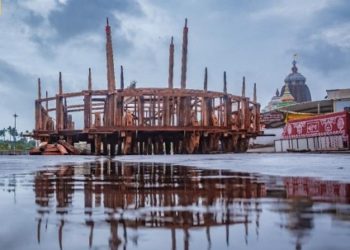 ତିନିରଥର ୪୨ ଗୋଟି ୧୪ ନାହାକା ମଧ୍ୟରୁ ଆଜି ସୁଦ୍ଧା ୨୦ ଟି ଚଉଦ ନାହାକା ଖମ୍ବୀ ନିର୍ମାଣ ଶେଷ ହୋଇଛି –  ପୁରୀ