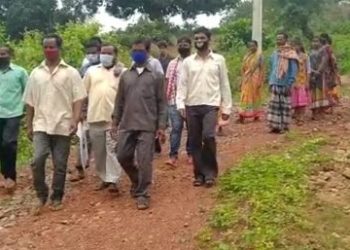 ଅଭାବ ଅସୁବିଧା ଓ ଅବହେଳିତ ର ନିଛକ ପ୍ରତିଛବି : ମୌଳିକ ସୁବିଧାରୁ ବଞ୍ଚିତ ବଡ଼ିପଦର ଏବଂ ଗାହାଡାଡି ଗ୍ରାମବାସୀ