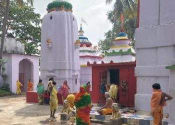 ରଣପୁର ଓ ଚାନ୍ଦପୁର, କରୋନା କଟକଣାରେ ସାବିତ୍ରୀ ବଜାର ଠପ୍ ; ଦେବାଳୟ ଗୁଡିକରେ ପୋଲିସ ର କଡା ସୁରକ୍ଷା ବ୍ୟବସ୍ଥା