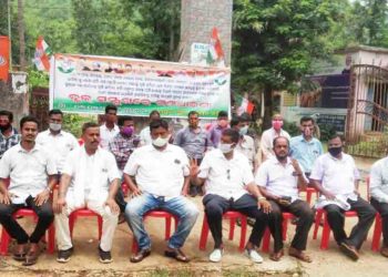 ପେଟ୍ରୋଲ, ଡିଜେଲ ଏବଂ ଅତ୍ୟାବଶ୍ୟକ ସାମଗ୍ରୀର ଅହେତୁକ ଦରଦାମ ବିରୋଧରେ ଧାରଣା ଓ ପ୍ରତିବାଦ – ରଣପୁର