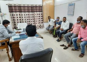 ଫସଲ ବୀମା ରେ ଜାଲିଆତି ଅଭିଯୋଗ ନେଇ ପଦ୍ମପୁର ଉପଜିଲ୍ଲାପାଳ ଙ୍କୁ ଭେଟିଲା ବିଜେପି