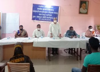 ନୂଆଗାଁ ବ୍ଲକ୍ ରେ ଭତ୍ତା ବଣ୍ଟନ କଲେ ଦଶପଲ୍ଲା ବିଧାୟକ