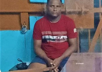 ଶିକ୍ଷୟତ୍ରୀ ସ୍ତ୍ରୀଙ୍କୁ ପିଟି ପିଟି ମାରିଦେଲା ନୃସଂଶ ଶିକ୍ଷକ ସ୍ୱାମୀ : ଅଟକ ତଦନ୍ତ କରୁଛି ପୁଲିସ