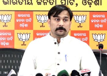 ଆସନ୍ତା ୧୬ରୁ ୨୦ ତାରିଖ ଯାଏଁ ରାଜ୍ୟର ସମସ୍ତ ଜିଲ୍ଲା ମୁଖ୍ୟାଳୟରେ କ୍ୟାଣ୍ଡଲ ଶୋଭାଯାତ୍ରା କରିବ ଯୁବମୋର୍ଚ୍ଚା : ଇରାସିସ୍ ଆଚାର୍ଯ୍ୟ